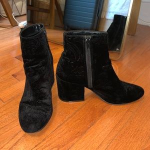 Black Velvet Block Heel Booties